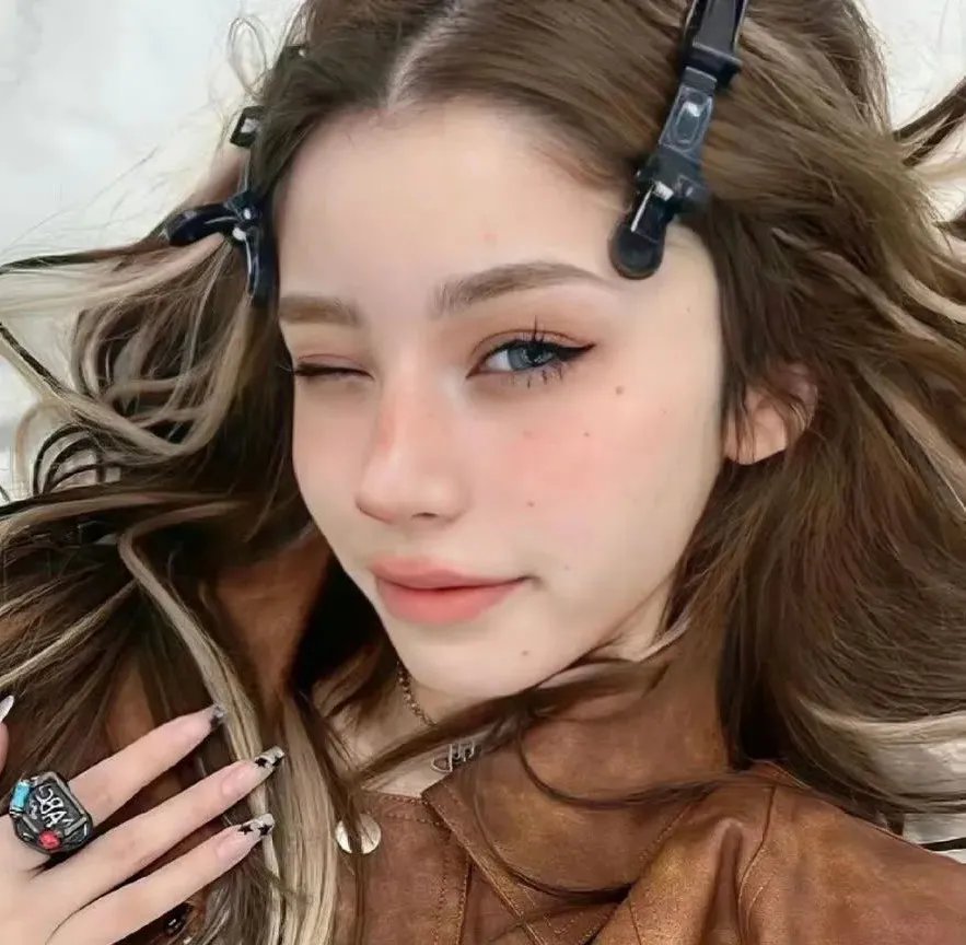 比基尼特工